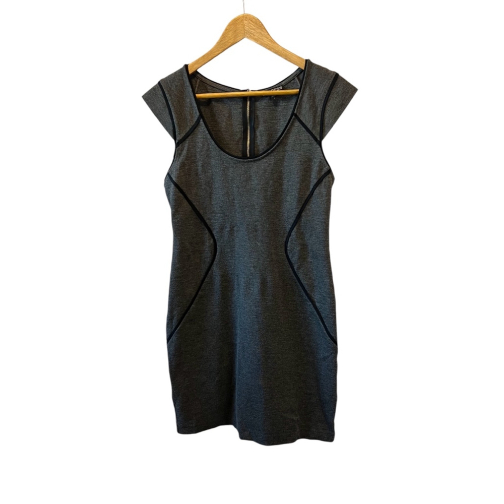 EXPRESS Grey Stretch Scoop Neck Cap Sleeve Knee Length Shift Dress 8